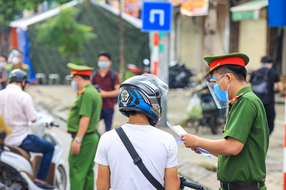 Lực lượng chức năng sẽ tiến hành kiểm soát 24/24. (Ảnh: Minh Sơn/Vietnam+)