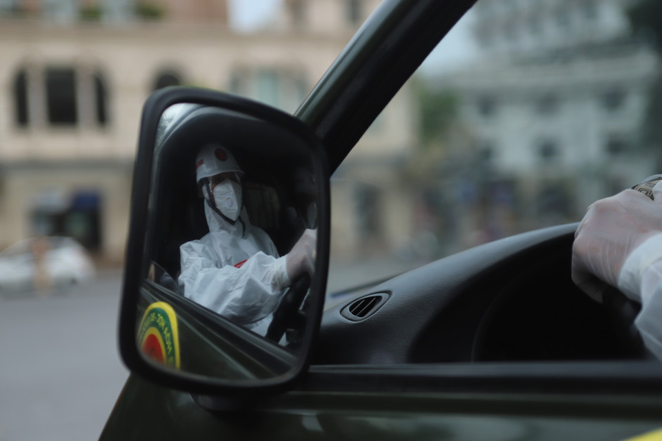  Lực lượng chức năng tập trung từ 6h30 phút sáng (Ảnh: Lâm Phan/Vietnam+)