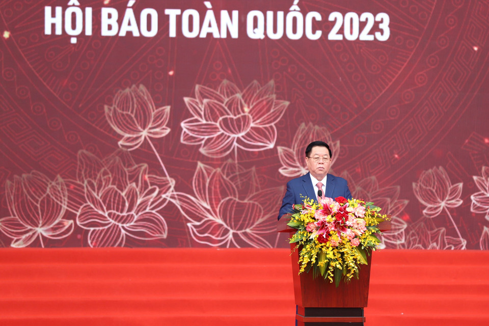 Bí thư Trung ương Đảng, Trưởng Ban Tuyên giáo Trung ương Nguyễn Trọng Nghĩa phát biểu tại Hội báo toàn quốc năm 2023. (Ảnh: Hoài Nam/Vietnam+)
