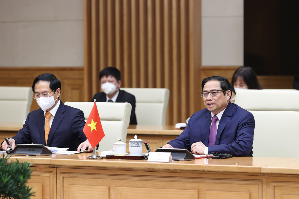 Thủ tướng Phạm Minh Chính phát biểu tại cuộc hội kiến Tổng thống Cộng hòa Sierra Leone Julius Maada Bio. (Ảnh: Dương Giang/TTXVN)