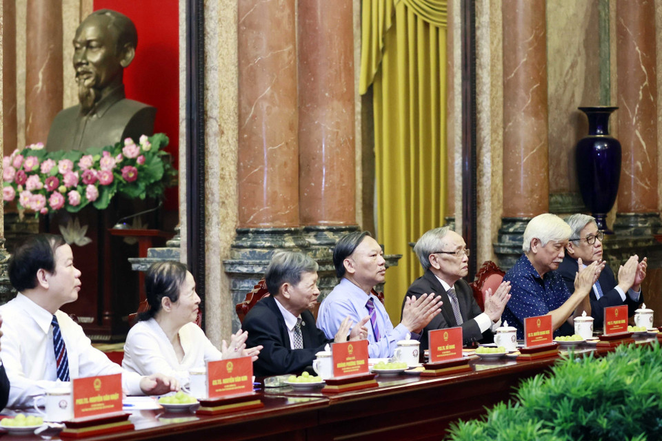 Các đại biểu tại buổi làm việc.(Ảnh:Thống Nhất/TTXVN)