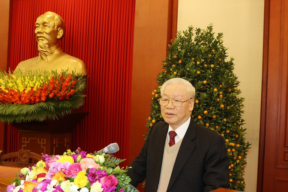 Tổng Bí thư Nguyễn Phú Trọng nói chuyện với đại biểu. (Ảnh: Trí Dũng/TTXVN)