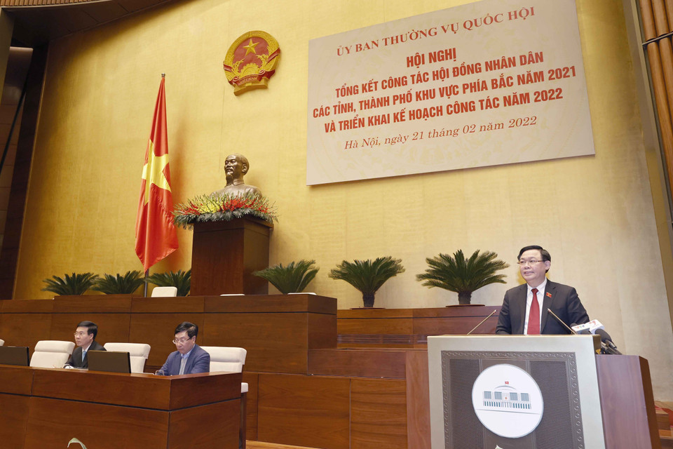 Chủ tịch Quốc hội Vương Đình Huệ phát biểu kết luận Hội nghị. (Ảnh: Doãn Tấn/TTXVN)