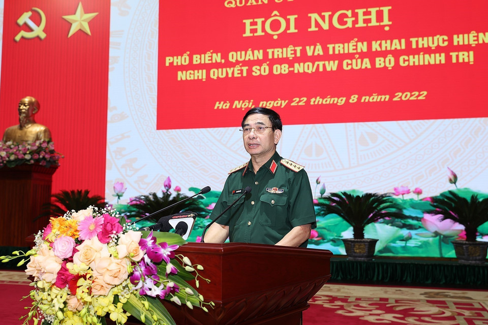 Đại tướng Phan Văn Giang, Bộ trưởng Bộ Quốc phòng phát biểu tại hội nghị. (Ảnh: Dương Giang/TTXVN)