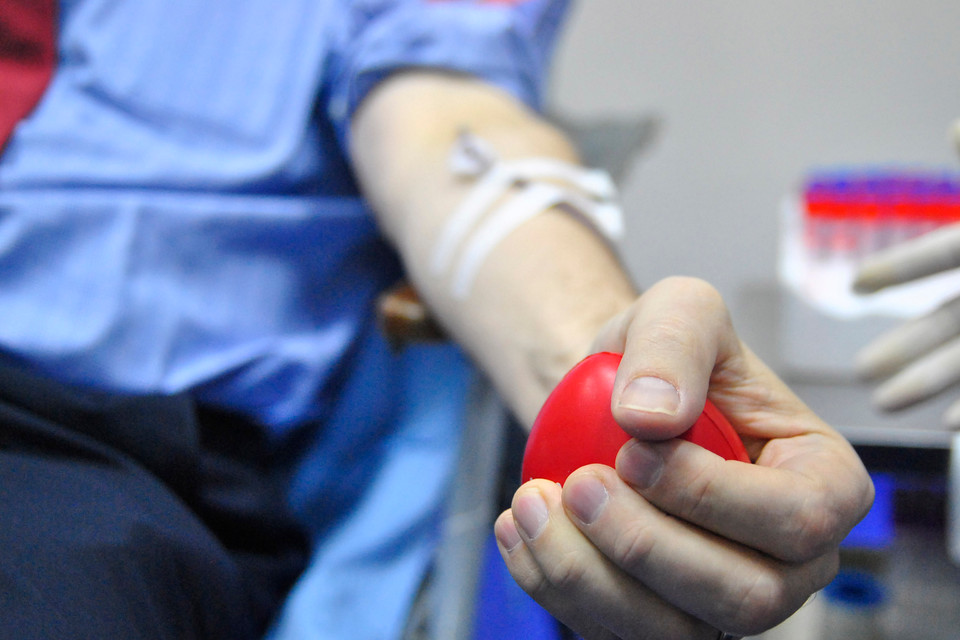 Sáng 15/1 đã diễn ra đợt hiến máu thứ 4 do Đại sứ quán Hoa Kỳ tổ chức, đây được xem là một hoạt động đầy ý nghĩa của Đại sứ quán trong dịp đầu năm. (Ảnh: Võ Phương/Vietnam+)