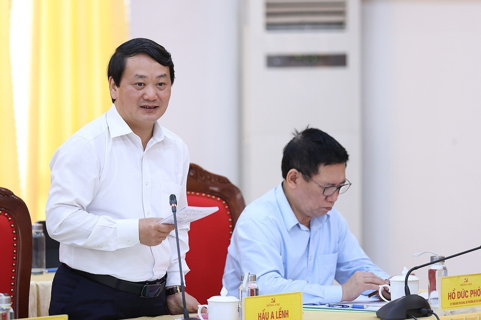 Bộ trưởng, Chủ nhiệm Uỷ ban Dân tộc Hầu A Lềnh phát biểu.(Ảnh: Dương Giang/TTXVN)