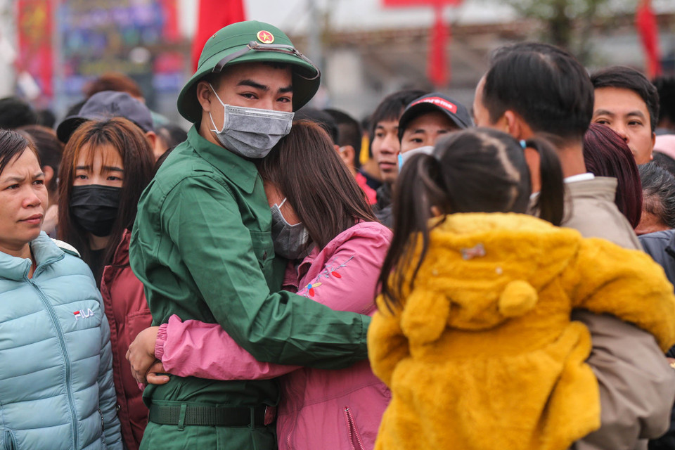 Toàn thành phố Hà Nội có 926/3.507 công dân viết đơn tình nguyện nhập ngũ (chiếm tỷ lệ 26,4%). (Ảnh: Minh Sơn/Vietnam+)