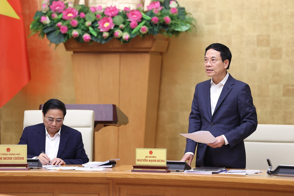 Bộ trưởng Bộ Thông tin và Truyền thông Nguyễn Mạnh Hùng phát biểu. (Ảnh: Dương Giang/TTXVN)