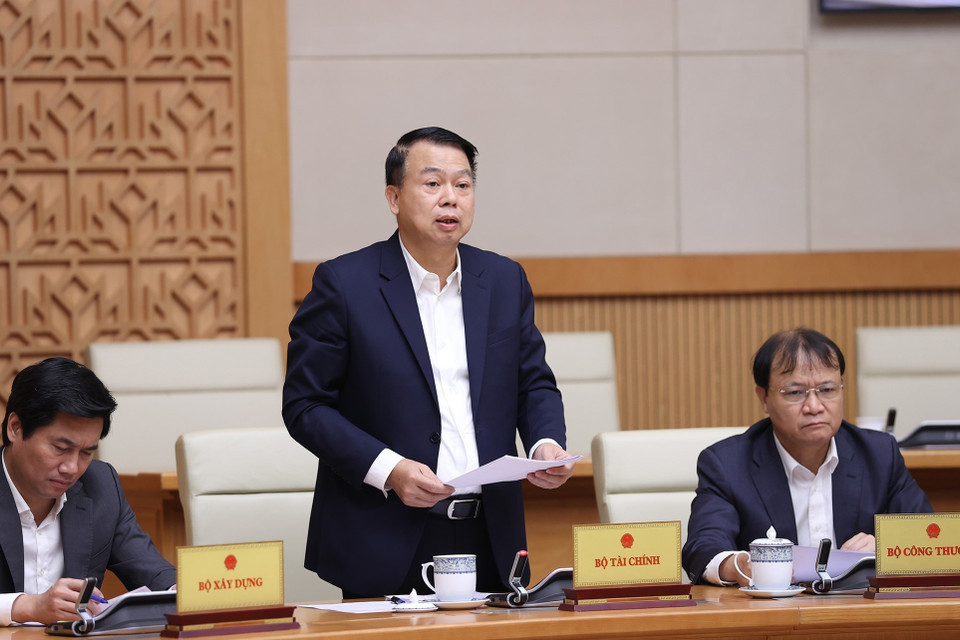 Thứ trưởng Bộ Tài chính Nguyễn Đức Chi phát biểu. (Ảnh: Dương Giang/TTXVN)