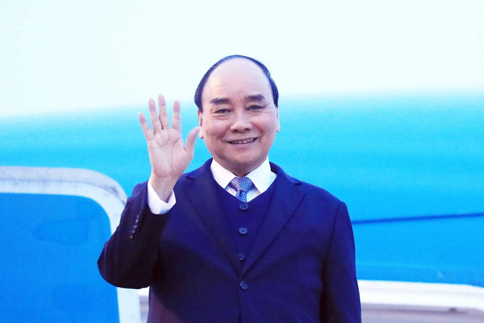 Chủ tịch nước Nguyễn Xuân Phúc đến sân bay quốc tế Soekarno-Hatta, Jakarta, Indonesia. (Ảnh: Thống Nhất/TTXVN)