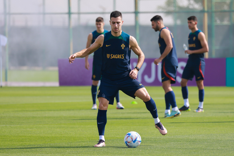 Cùng với Ronaldo, các đồng đội của anh cũng đang rất nỗ lực tập luyện. (Ảnh: Hải An/Vietnam+)