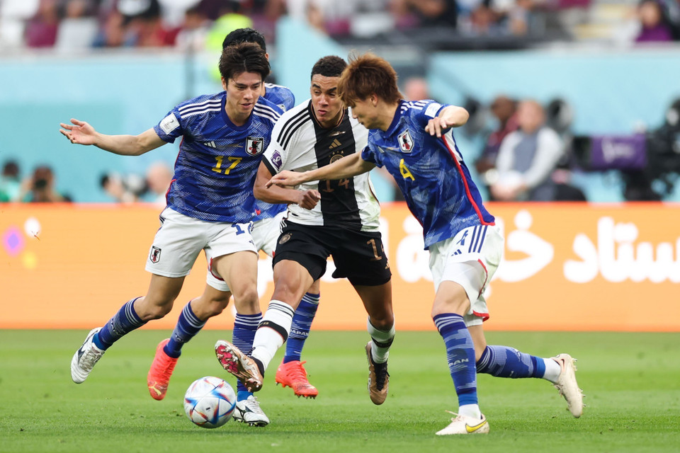 Sang hiệp 2, Đức tiếp tục chơi ép sân nhưng không thể có thêm bàn thắng mà trái lại còn liên tiếp nhận 'gáo nước lạnh.' (Nguồn: EPA)