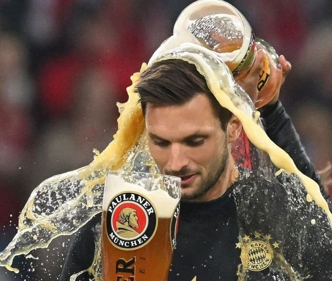 Hình ảnh đẹp của thủ môn Sven Ulreich (Nguồn: FcBayern)