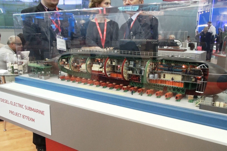 Tàu ngầm diesel-điện Dự án 877. (Ảnh: Duy Trinh/Vietnam+)