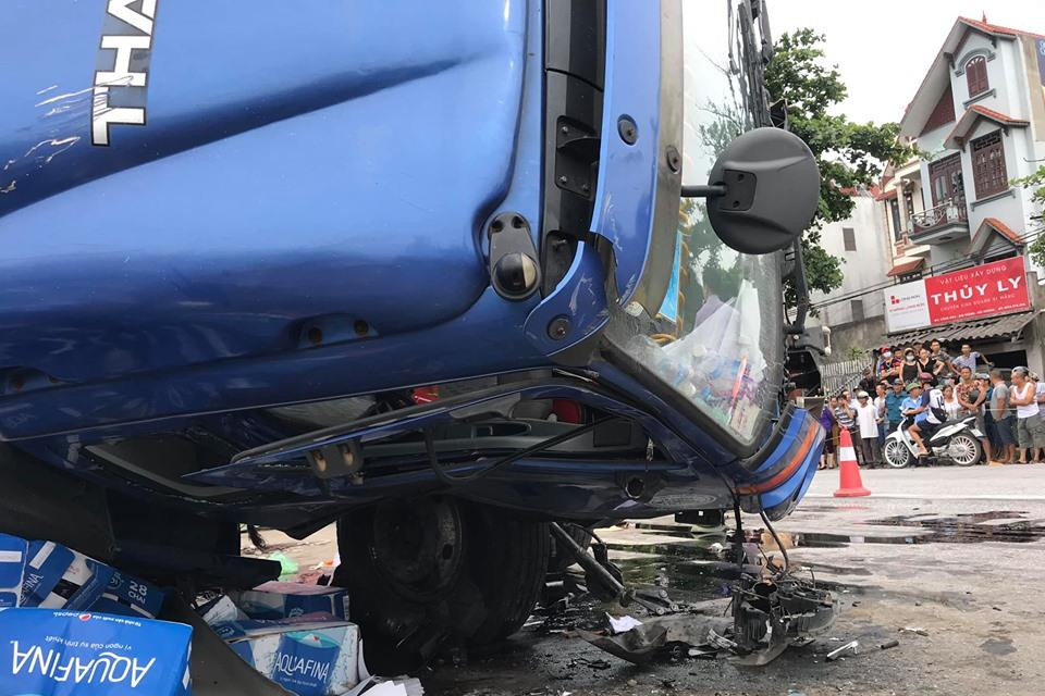 Hiện trường vụ việc. (Ảnh: CTV Nguyễn Huệ).