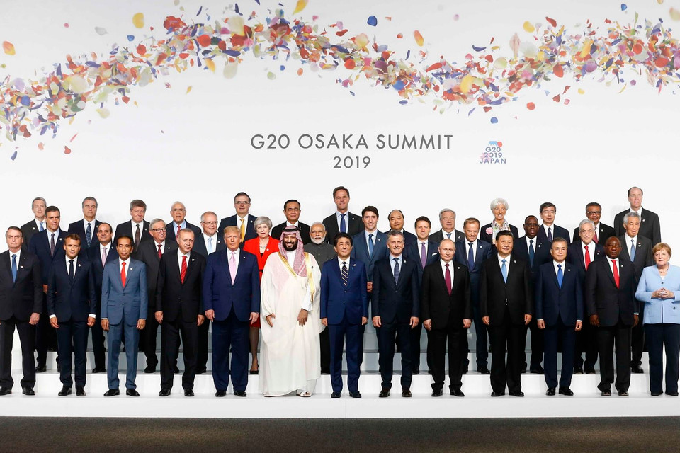 Các trưởng đoàn tham dự hội nghị G20 chụp ảnh chung. (Ảnh: Thống Nhất/TTXVN)