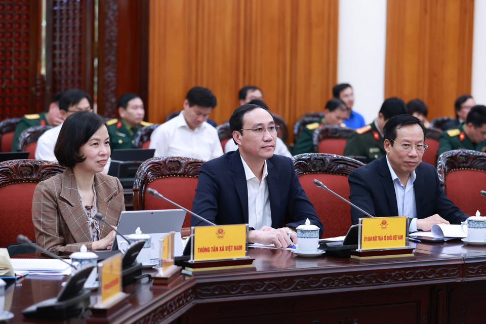 Các thành viên Ban Chỉ đạo tham dự phiên họp. (Ảnh: Dương Giang/TTXVN)