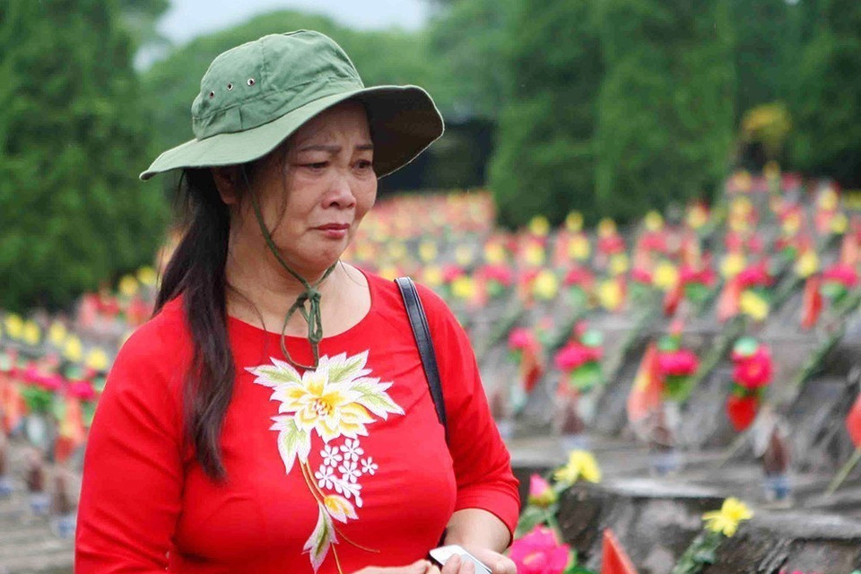 Các thế hệ người Việt Nam hôm nay và mai sau không được quên lãng những bài học của lịch sử, không bao giờ quên những người đã đổ máu để giữ cho biên cương được bình yên, để làm nên tên tuổi của một dân tộc anh hùng. (Ảnh: Thanh Tùng/TTXVN)