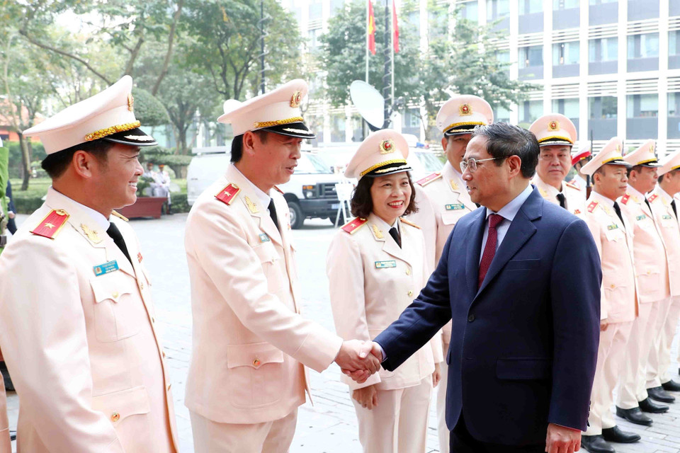 Sáng 9/1, tại Hà Nội, Thủ tướng Chính phủ Phạm Minh Chính dự lễ kỷ niệm 75 năm Ngày truyền thống lực lượng Hậu cần-Kỹ thuật Công an Nhân dân (25/1/1948-25/1/2023). (Ảnh: Phạm Kiên/TTXVN)