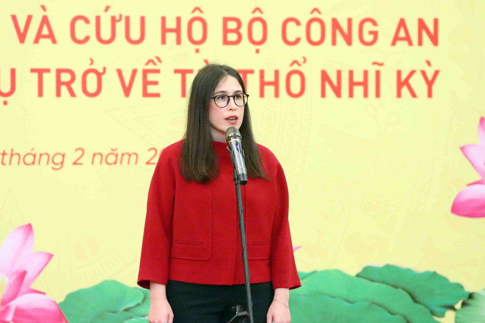 Phó Đại sứ Thổ Nhĩ Kỳ tại Việt Nam Devletsah Yayan phát biểu cảm ơn Đoàn công tác tìm kiếm cứu nạn và cứu hộ Bộ Công an hoàn thành nhiệm vụ trở về nước. (Ảnh: Phạm Kiên/TTXVN)