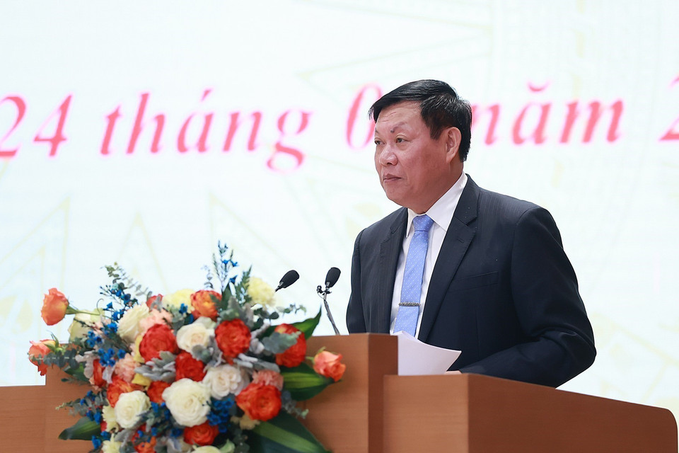 Thứ trưởng Bộ Y tế Đỗ Xuân Tuyên phát biểu tại hội nghị. (Ảnh: Dương Giang/TTXVN)