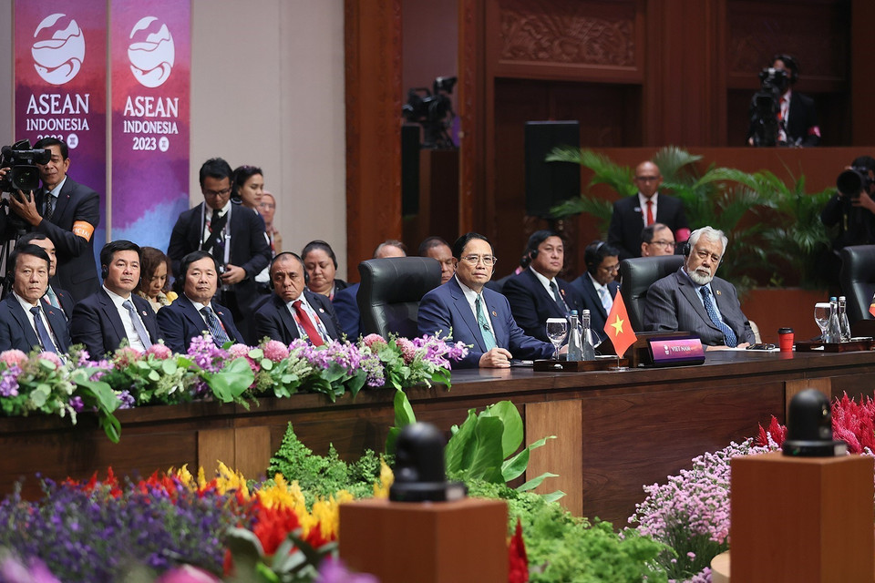 Thủ tướng Phạm Minh Chính và các thành viên đoàn Việt Nam tham dự Hội nghị Cấp cao ASEAN-Hoa Kỳ lần thứ 11. (Ảnh: Dương Giang/TTXVN)