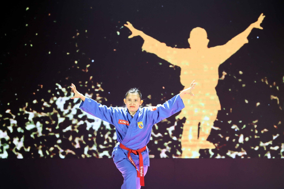 Màn biểu diễn của môn sinh Vovinam tại lễ kỷ niệm 85 năm thành lập Vovinam Việt võ đạo. (Ảnh: Thống Nhất/TTXVN)