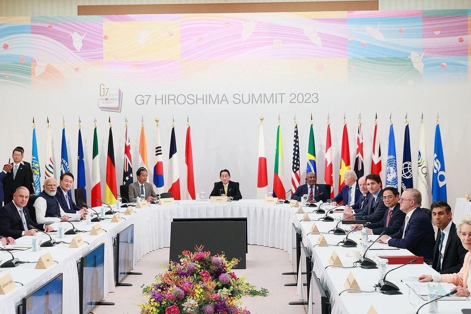 Quang cảnh phiên thảo luận Cùng hợp tác giải quyết đa khủng hoảng. (Ảnh: Dương Giang/TTXVN)