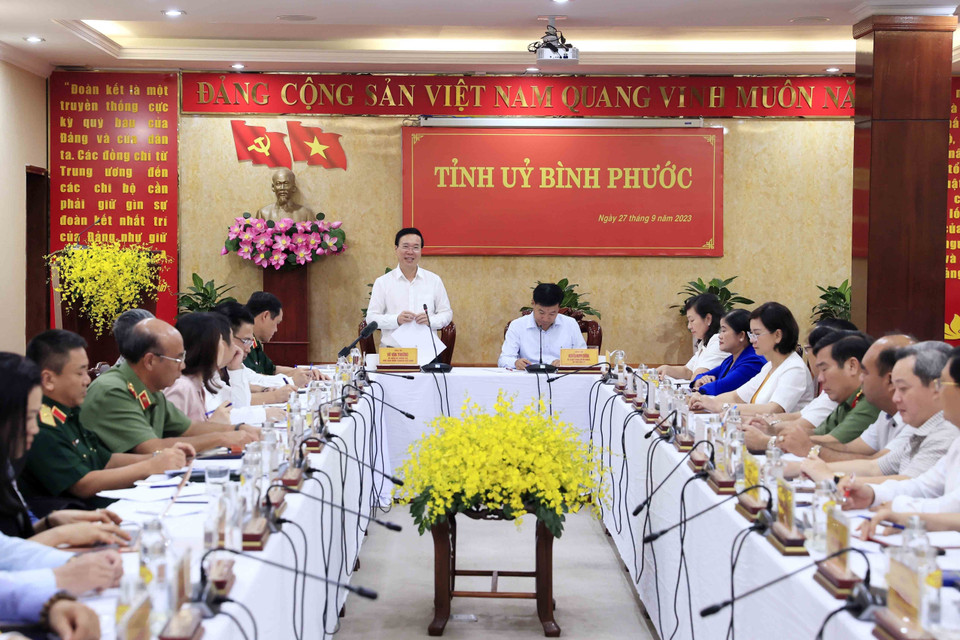 Quang cảnh buổi làm việc của Chủ tịch nước Võ Văn Thưởng với Tỉnh ủy Bình Phước. (Ảnh: An Đăng/TTXVN)