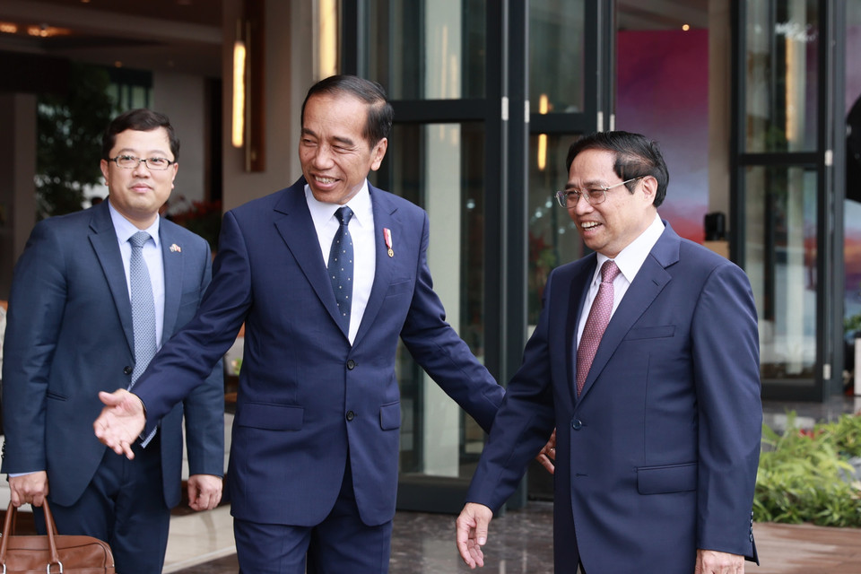 Chiều 9/5, Thủ tướng Phạm Minh Chính gặp Tổng thống nước Cộng hòa Indonesia, Chủ tịch Hội nghị Cấp cao ASEAN lần thứ 42, Joko Widodo nhân dịp sang dự Hội nghị Cấp cao ASEAN tại Indonesia. (Ảnh: Dương Giang/TTXVN)