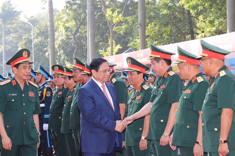 Thủ tướng Phạm Minh Chính và các đại biểu tham dự buổi lễ. (Ảnh: Trọng Đức/TTXVN)