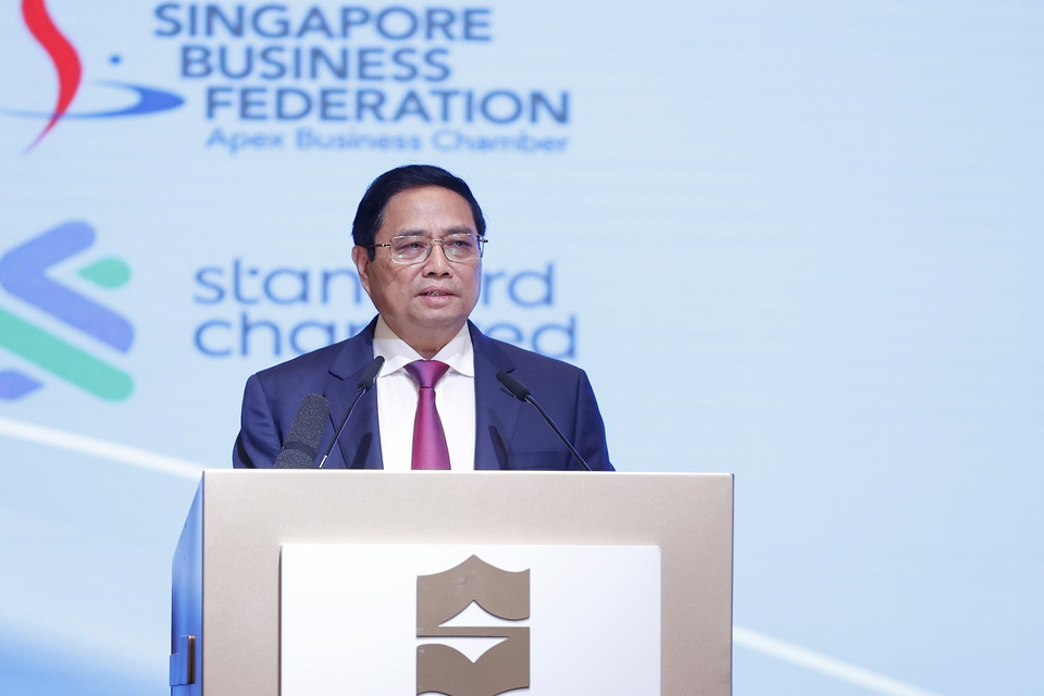 Thủ tướng Phạm Minh Chính phát biểu tại Diễn đàn Doanh nghiệp Việt Nam-Singapore. (Ảnh: Dương Giang/TTXVN)