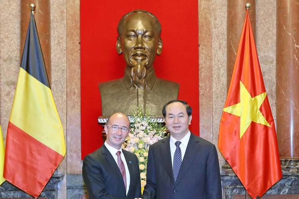 Chủ tịch nước Trần Đại Quang tiếp Ngài Rudy Demotte, Thủ hiến vùng Wallonie Bruxelles, Vương quốc Bỉ sang thăm Việt Nam (Hà Nội, 13/9/2016). (Ảnh: Nhan Sáng/TTXVN)