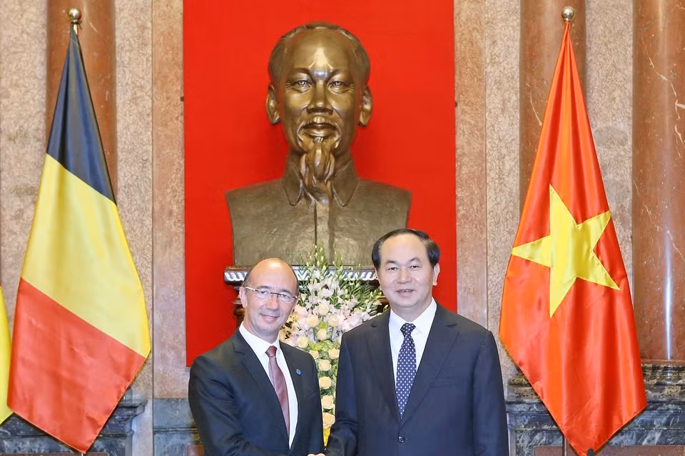 Chủ tịch nước Trần Đại Quang tiếp Ngài Rudy Demotte, Thủ hiến vùng Wallonie Bruxelles, Vương quốc Bỉ sang thăm Việt Nam (Hà Nội, 13/9/2016). (Ảnh: Nhan Sáng/TTXVN)