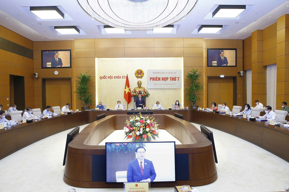 Quang cảnh Phiên họp thứ 7, Hội đồng Bầu cử quốc gia. (Ảnh: Doãn Tấn/TTXVN)