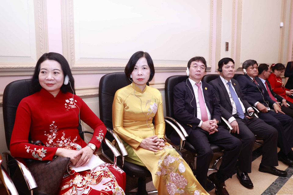 Đại biểu Việt Nam dự hội đàm. (Ảnh: Doãn Tấn/TTXVN)