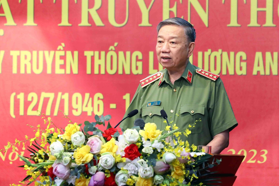 Đại tướng Tô Lâm, Ủy viên Bộ Chính trị, Bộ trưởng Bộ Công an phát biểu. (Ảnh: Phạm Kiên/TTXVN)