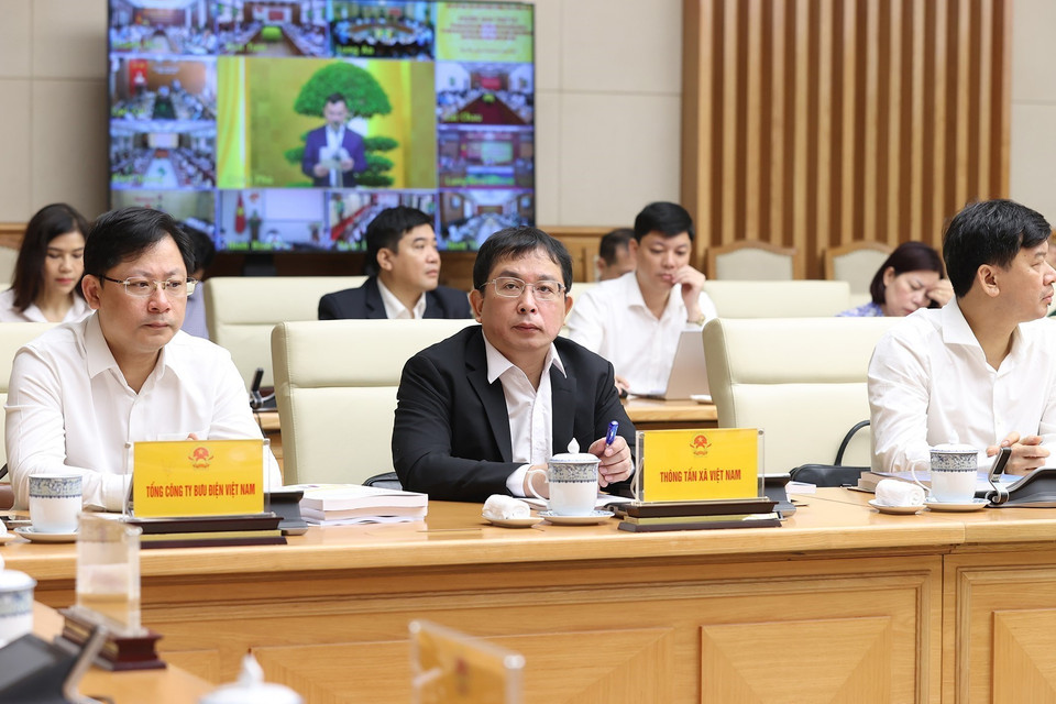 Đại diện các bộ, cơ quan thuộc Chính phủ tham dự phiên họp. (Ảnh: Dương Giang/TTXVN)