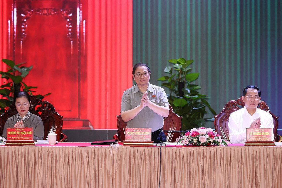 Thủ tướng Phạm Minh Chính dự Hội nghị tiếp xúc cử tri sau Kỳ họp thứ 5, Quốc hội khóa XV. (Ảnh: Dương Giang/TTXVN)