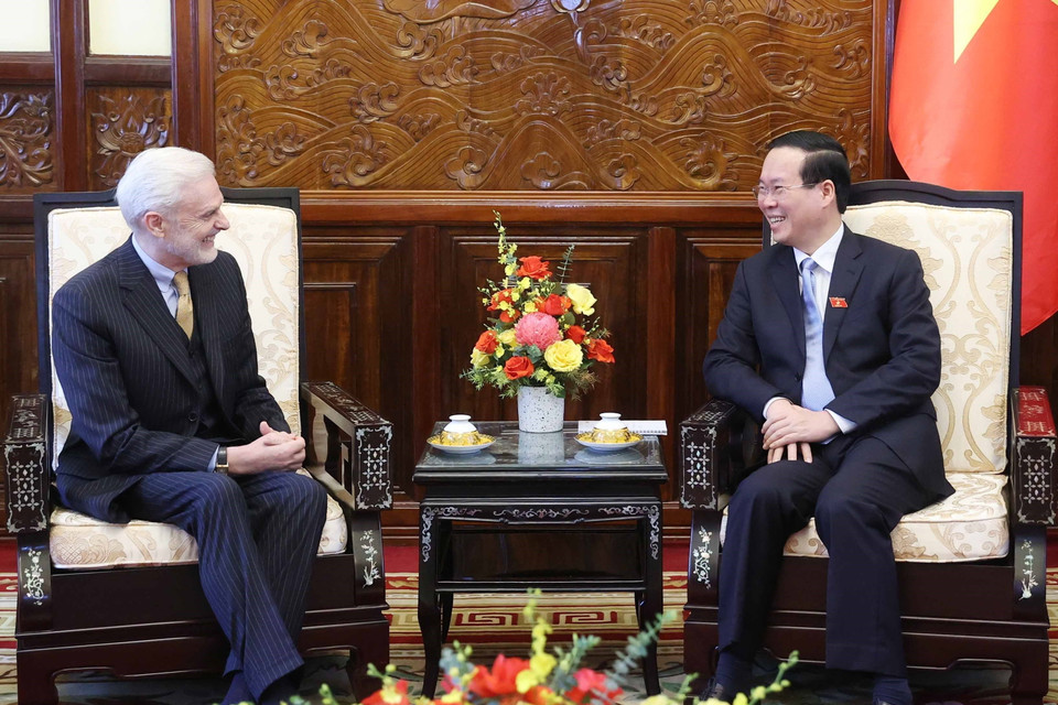 Chủ tịch nước Võ Văn Thưởng tiếp Đại sứ Bồ Đào Nha João Weistein. (Ảnh: Thống Nhất/TTXVN)