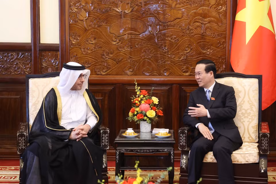 Chủ tịch nước Võ Văn Thưởng tiếp Đại sứ Qatar Khalid Ali Abdullah Abel trình Quốc thư. (Ảnh: Thống Nhất/TTXVN)