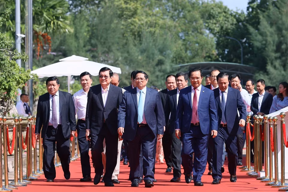 Thủ tướng Phạm Minh Chính đến dự Hội nghị công bố quy hoạch và xúc tiến đầu tư tỉnh Long An. (Ảnh: Dương Giang/TTXVN)