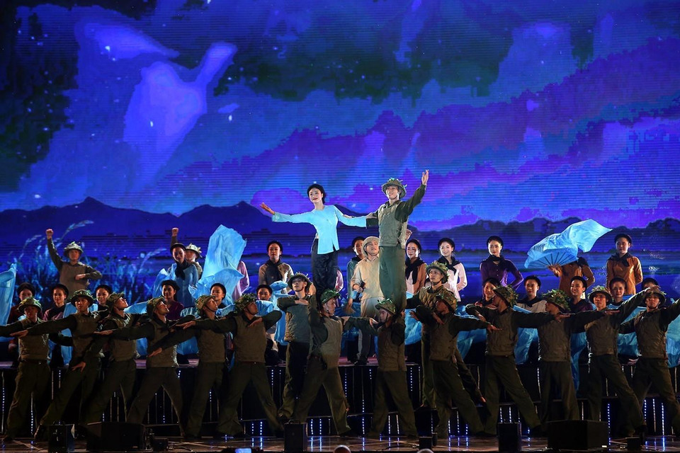 Một tiết mục trong chương trình. (Ảnh: Phan Tuấn Anh/TTXVN)