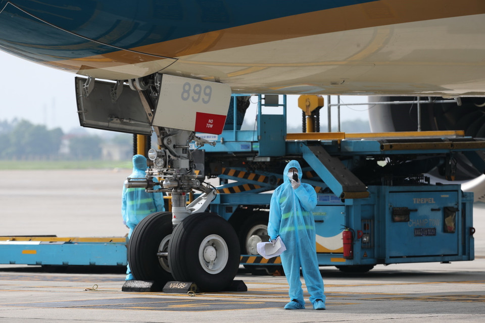 Các phương án an toàn phòng, chống dịch được đảm bảo ở mức tối đa tại sân bay quốc tế Nội Bài. (Ảnh: Thành Đạt/TTXVN)