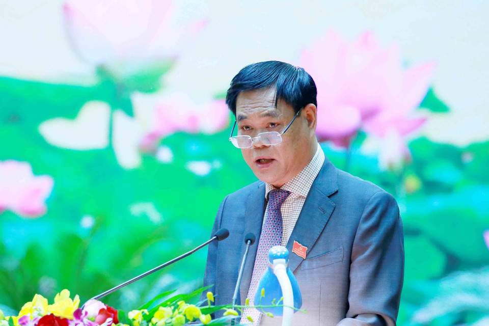 Đồng chí Huỳnh Tấn Việt, Ủy viên Trung ương Đảng, Bí thư Đảng ủy Khối các cơ quan Trung ương phát biểu bế mạc Đại hội. (Ảnh: Phương Hoa/TTXVN)