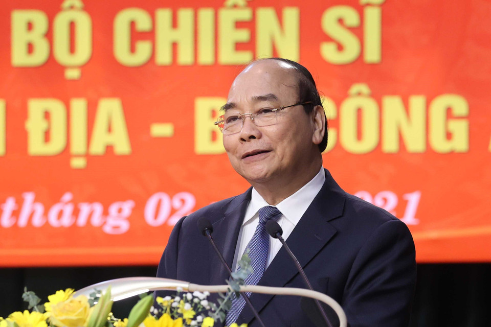 Thủ tướng Nguyễn Xuân Phúc phát biểu chúc Tết cán bộ, chiến sỹ Cục An ninh nội địa. (Ảnh: Thống Nhất/TTXVN)