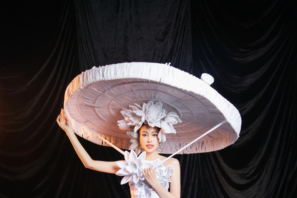 'Đoạt khúc trắng' của đội huấn luyện viên Nguyễn Việt Hùng. (Ảnh: PV/Vietnam+)