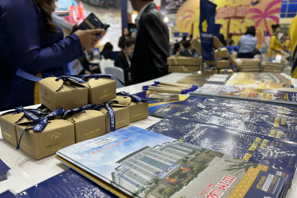 Rất nhiều thông tin về điểm đến mới, hành trình mới với nhiều ưu đãi dành cho du khách trong thời gian diễn ra hội chợ (Ảnh: Mai Mai/Vietnam+)