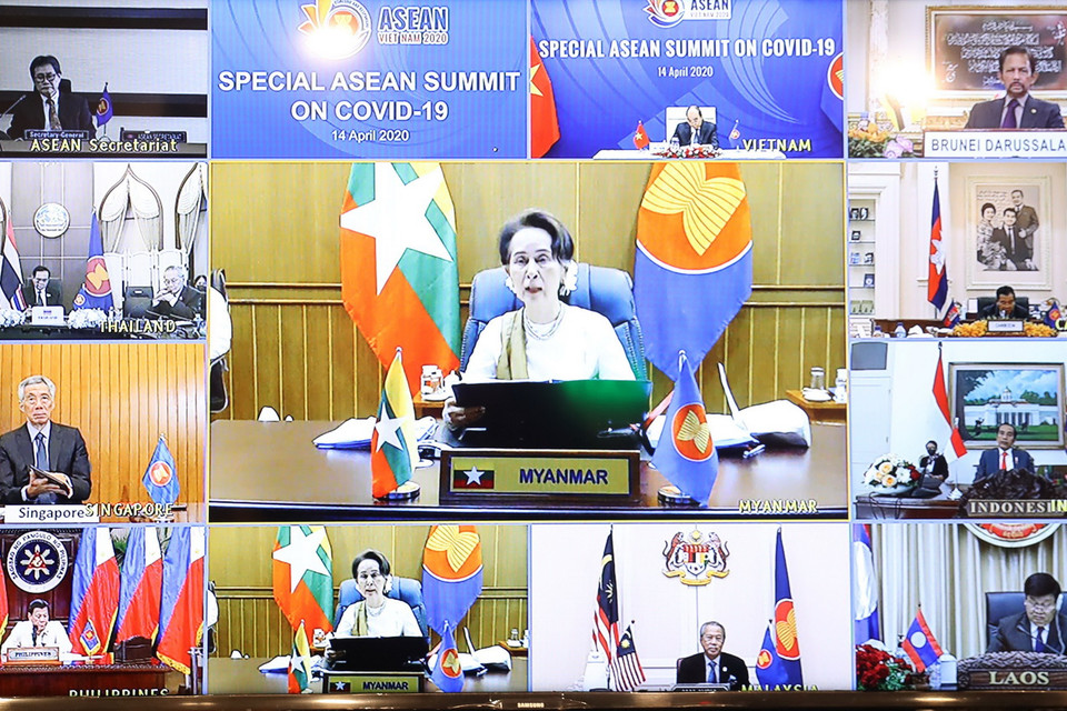 Cố vấn Nhà nước Myanmar Aung San Suu Kyi phát biểu. (Ảnh: Thống Nhất/TTXVN)