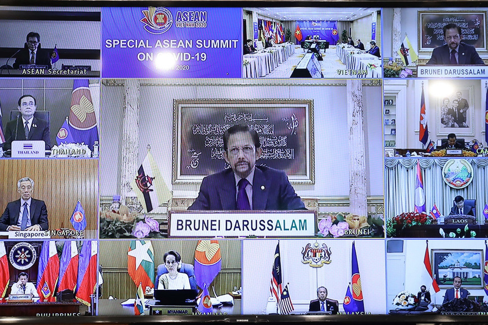 Quốc vương Brunei Hassanal Bolkiah phát biểu. (Ảnh: Thống Nhất/TTXVN)